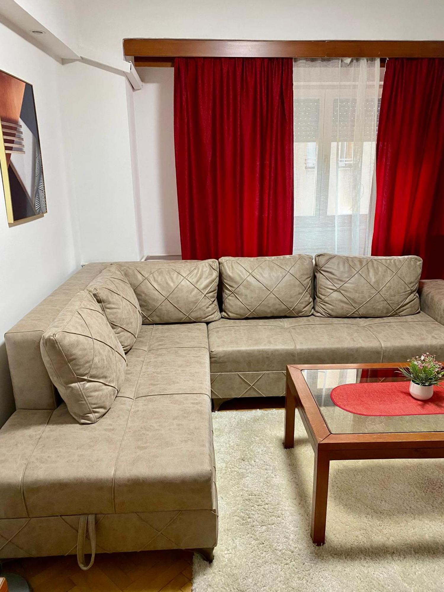He-Ra Apartments City Centre Skopje Eksteriør billede