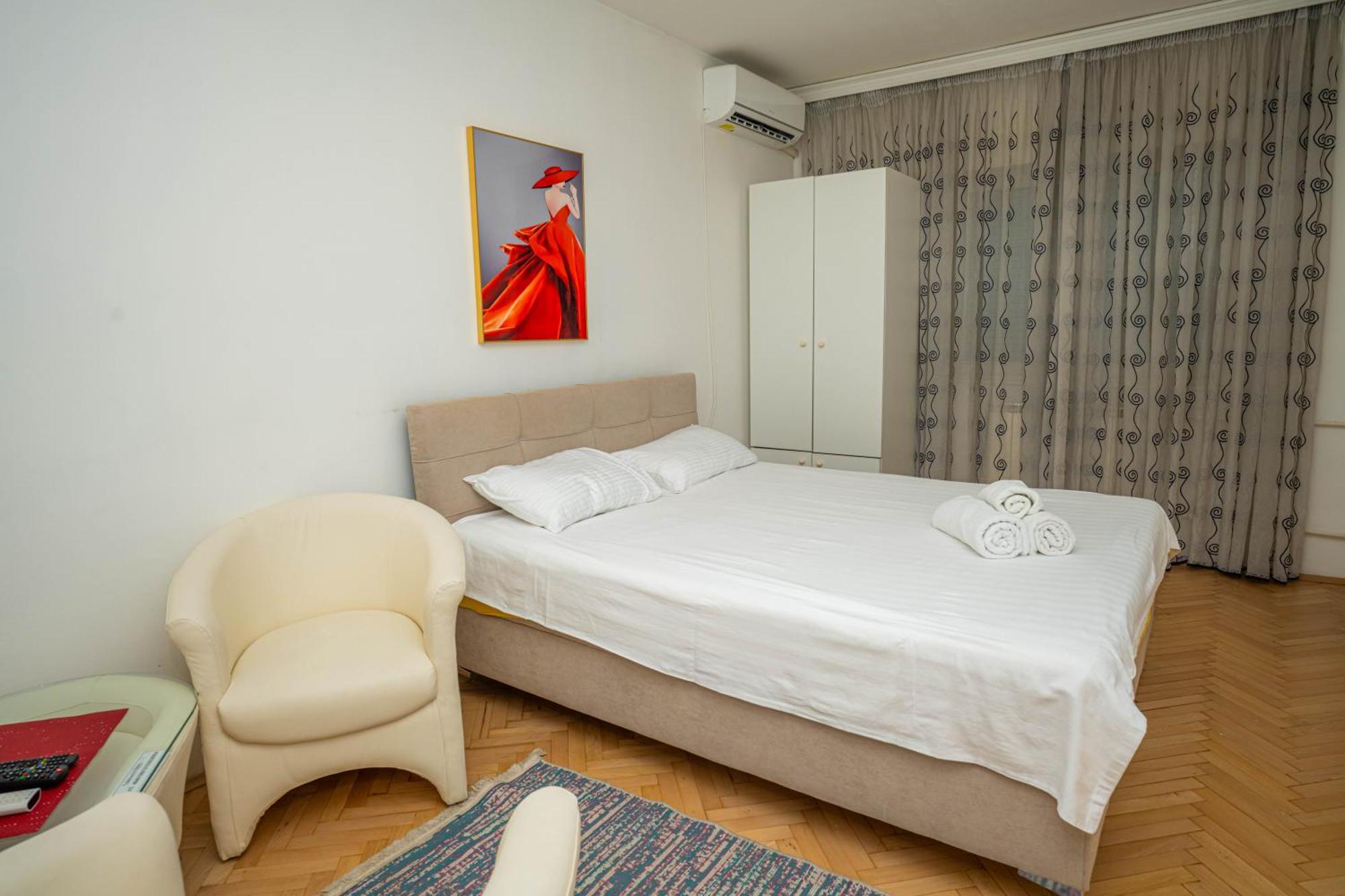He-Ra Apartments City Centre Skopje Eksteriør billede